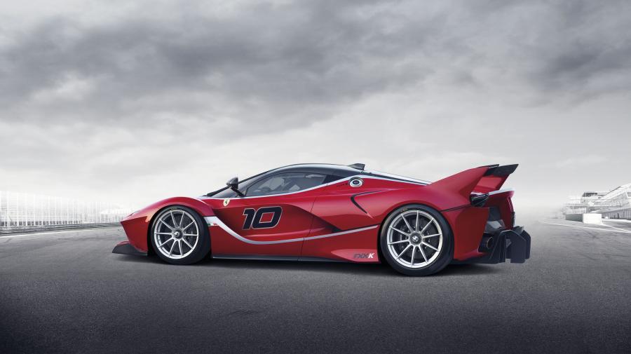  Ferrari FXX K 2015 года  (фото 3 из 20)